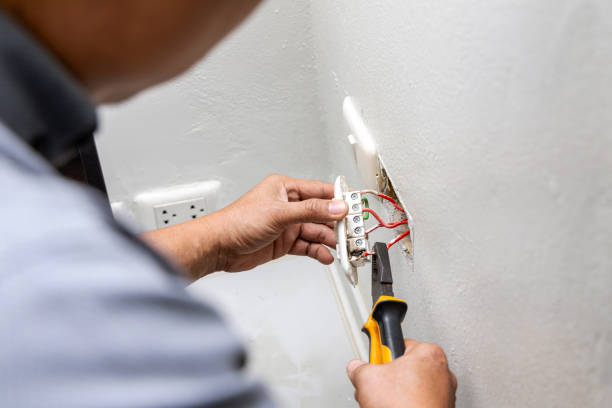 Best Electrical Installation Contractor  in Kensington Park, FL